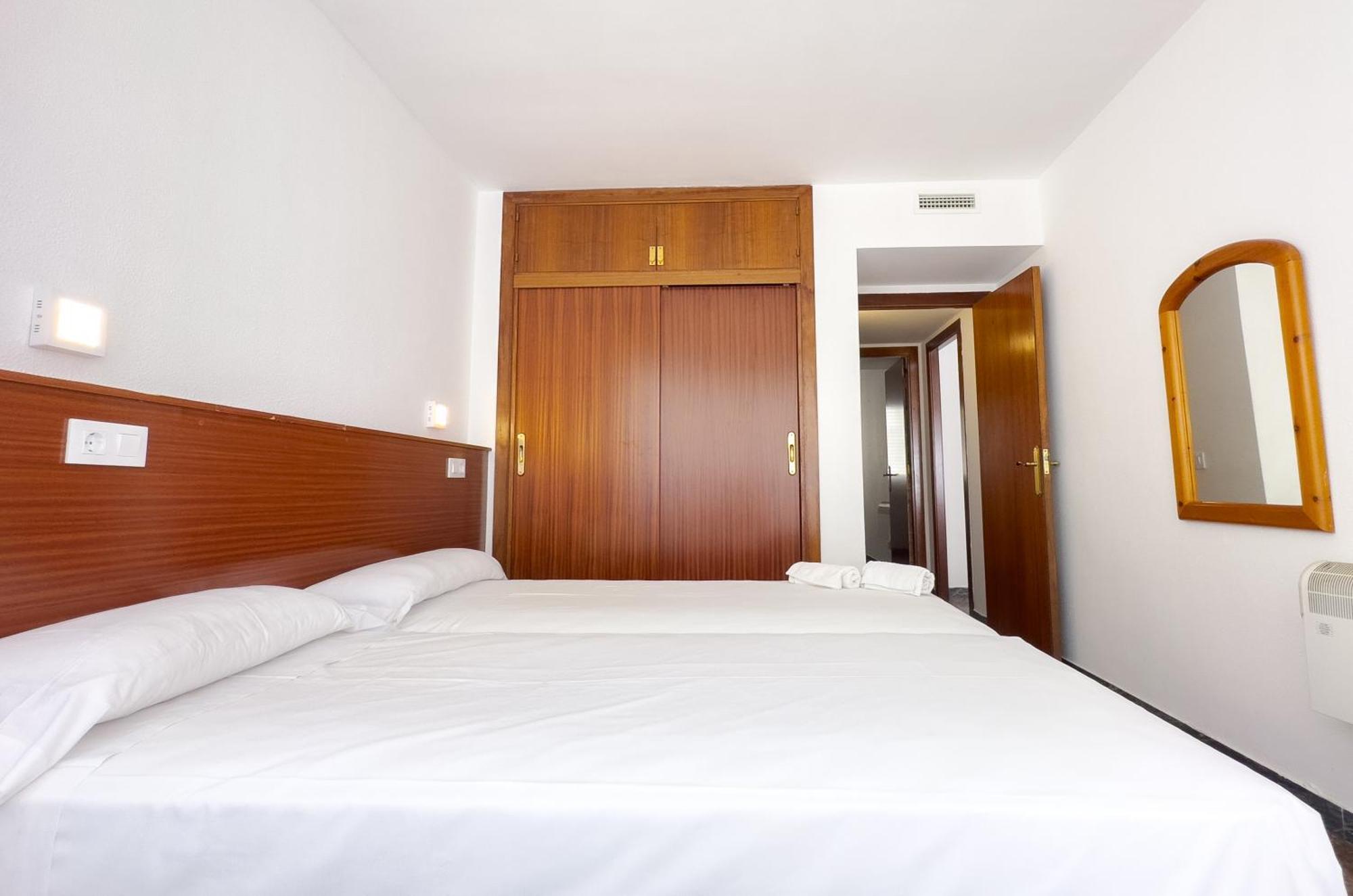 Rentalmar Atlantida Apartamentos Salou Buitenkant foto