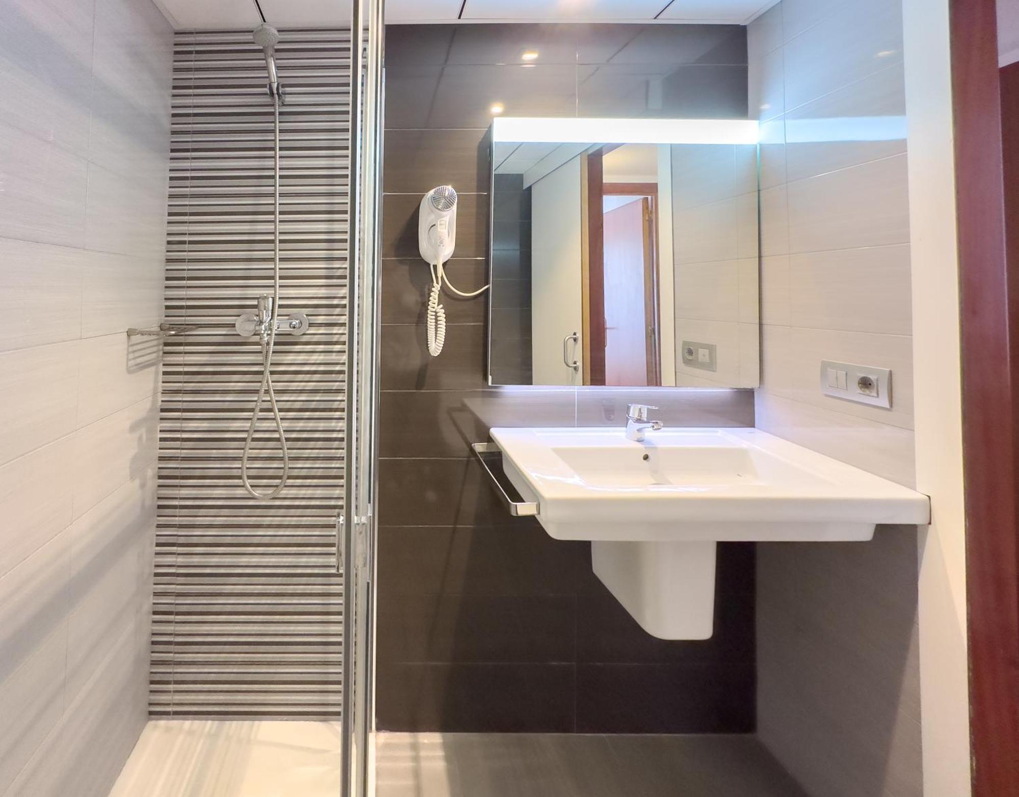 Rentalmar Atlantida Apartamentos Salou Buitenkant foto