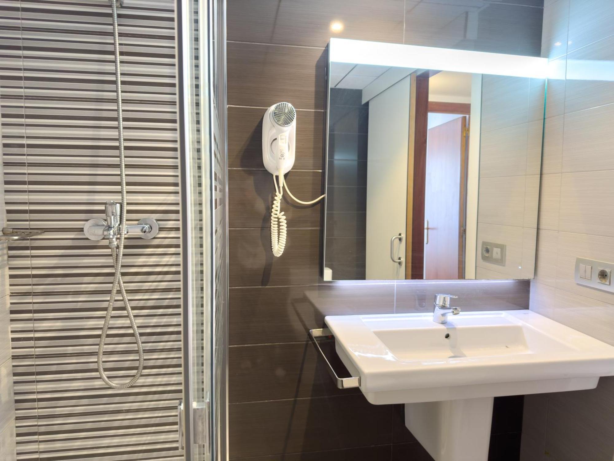 Rentalmar Atlantida Apartamentos Salou Buitenkant foto